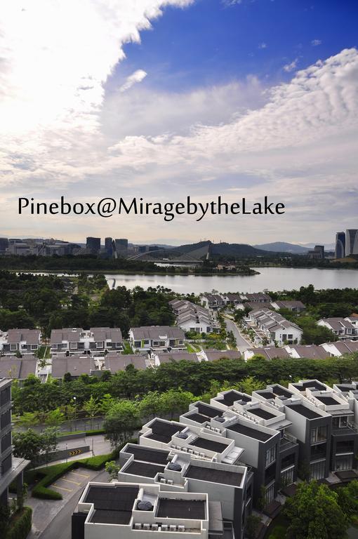 Pinebox Cyberjaya Apartment Exterior photo